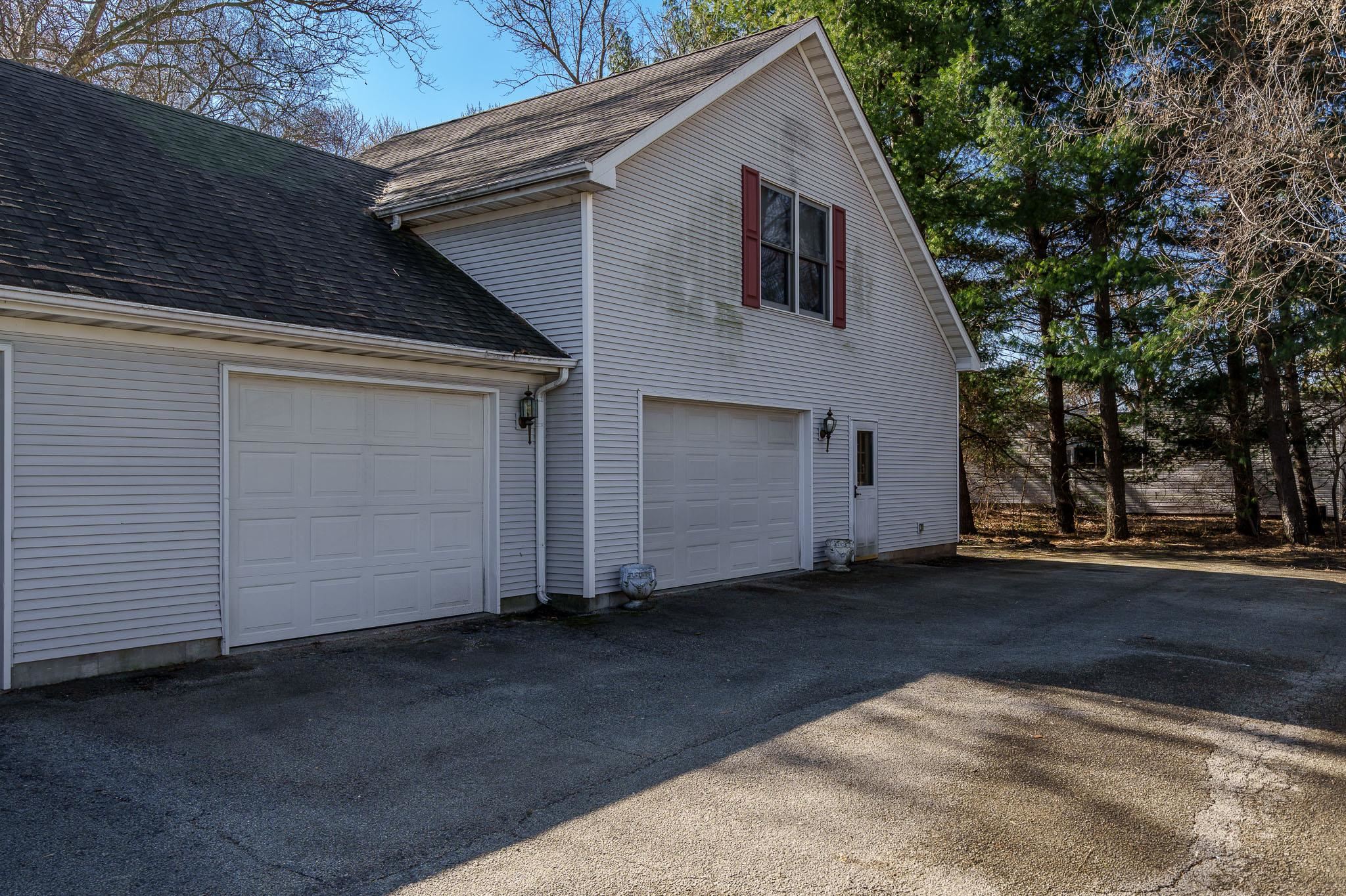 313 Genoa Street Cherry Valley, IL 61016 - Photo 6 of 42