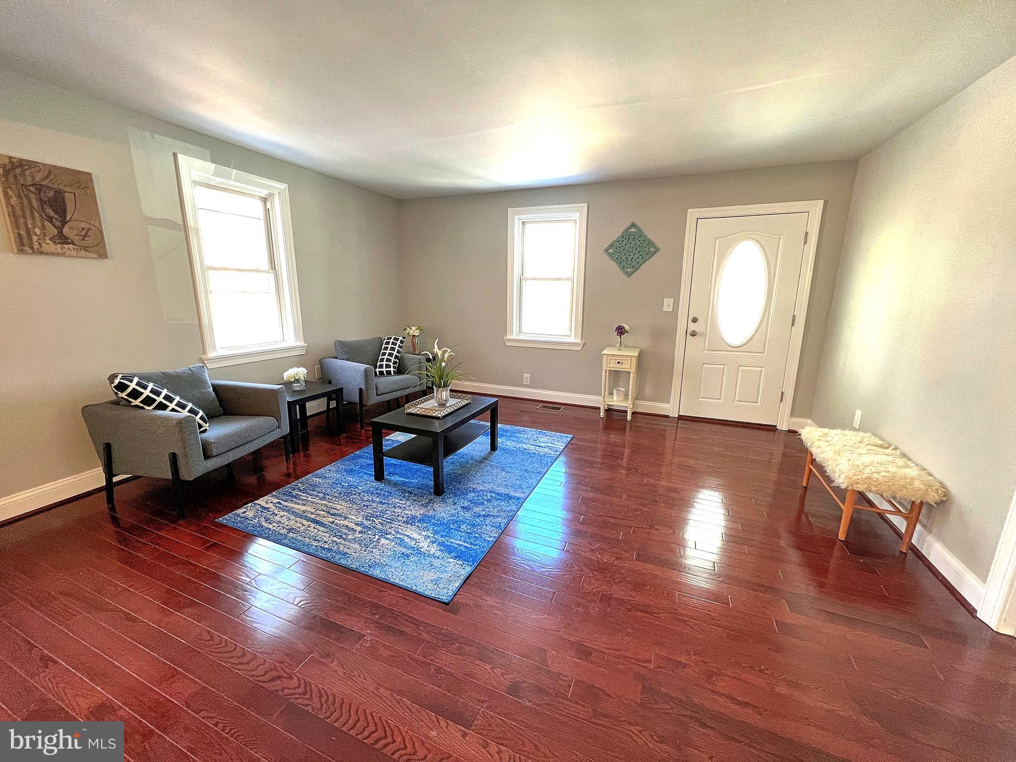 320 Loreley Road White Marsh, MD 21162 - Photo 4 of 27 Gallery Image 4