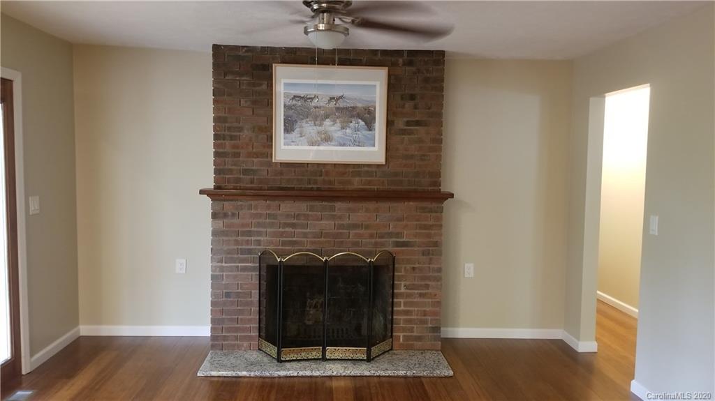 531 Pineland Road Hendersonville, NC 28792 - Photo 18 of 42 Gallery Image 18