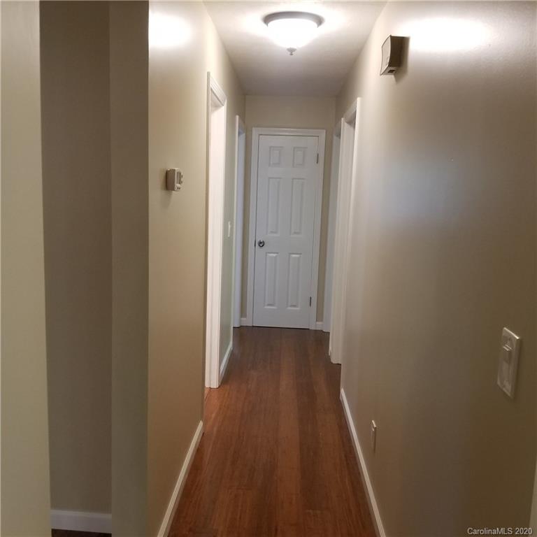 531 Pineland Road Hendersonville, NC 28792 - Photo 20 of 42 Gallery Image 20