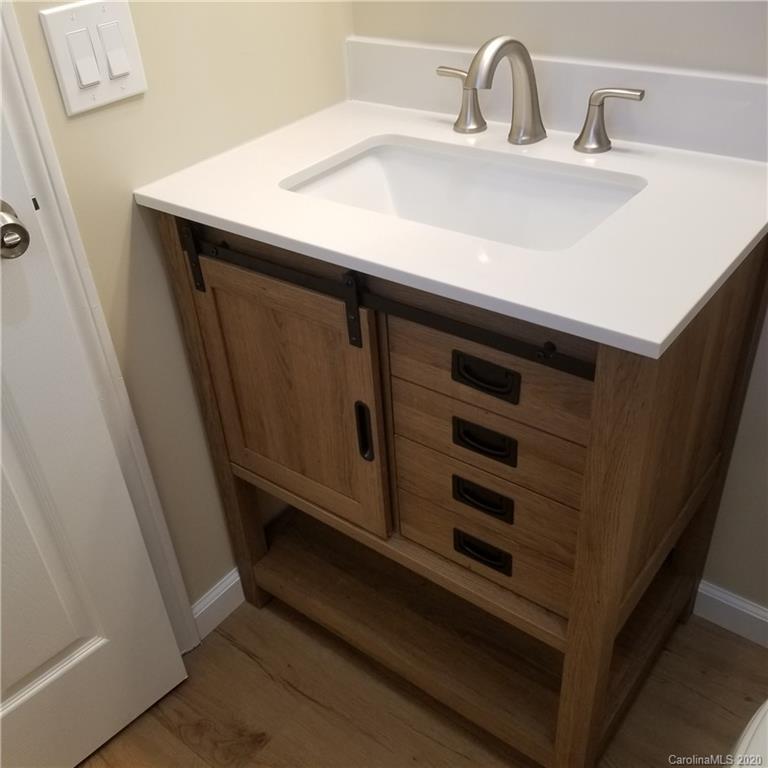 531 Pineland Road Hendersonville, NC 28792 - Photo 29 of 42 Gallery Image 29
