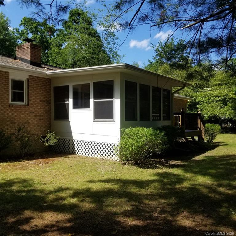 531 Pineland Road Hendersonville, NC 28792 - Photo 36 of 42 Gallery Image 36