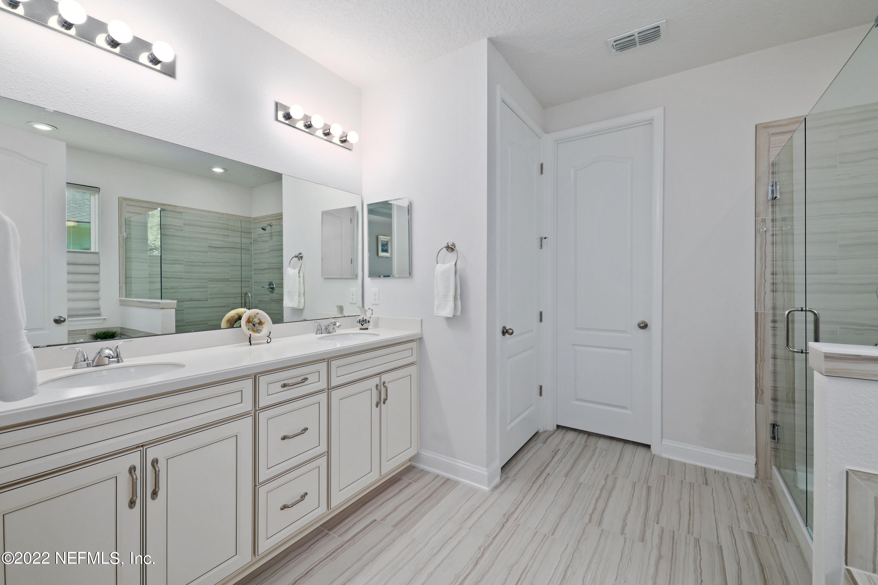 275 Downs Corner Road St. Augustine, FL 32092 - Photo 17 of 42 Luxurious Ensuite w Dual Vanity