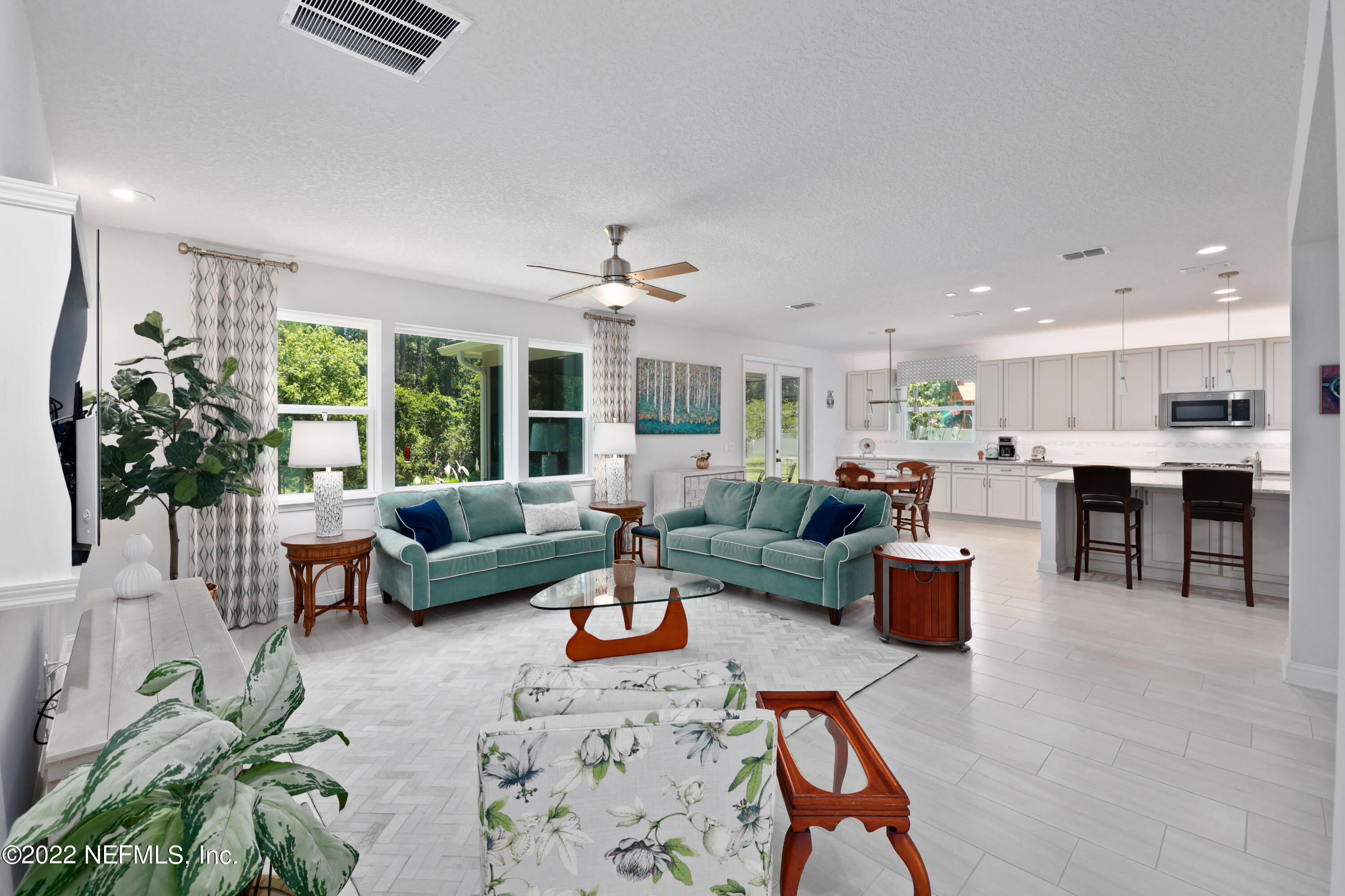 Spacious & Inviting Family Room