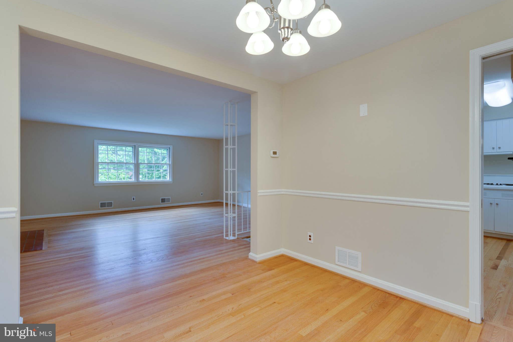 5400 Little Falls Road Arlington, VA 22207 - Photo 12 of 30 Dining Room