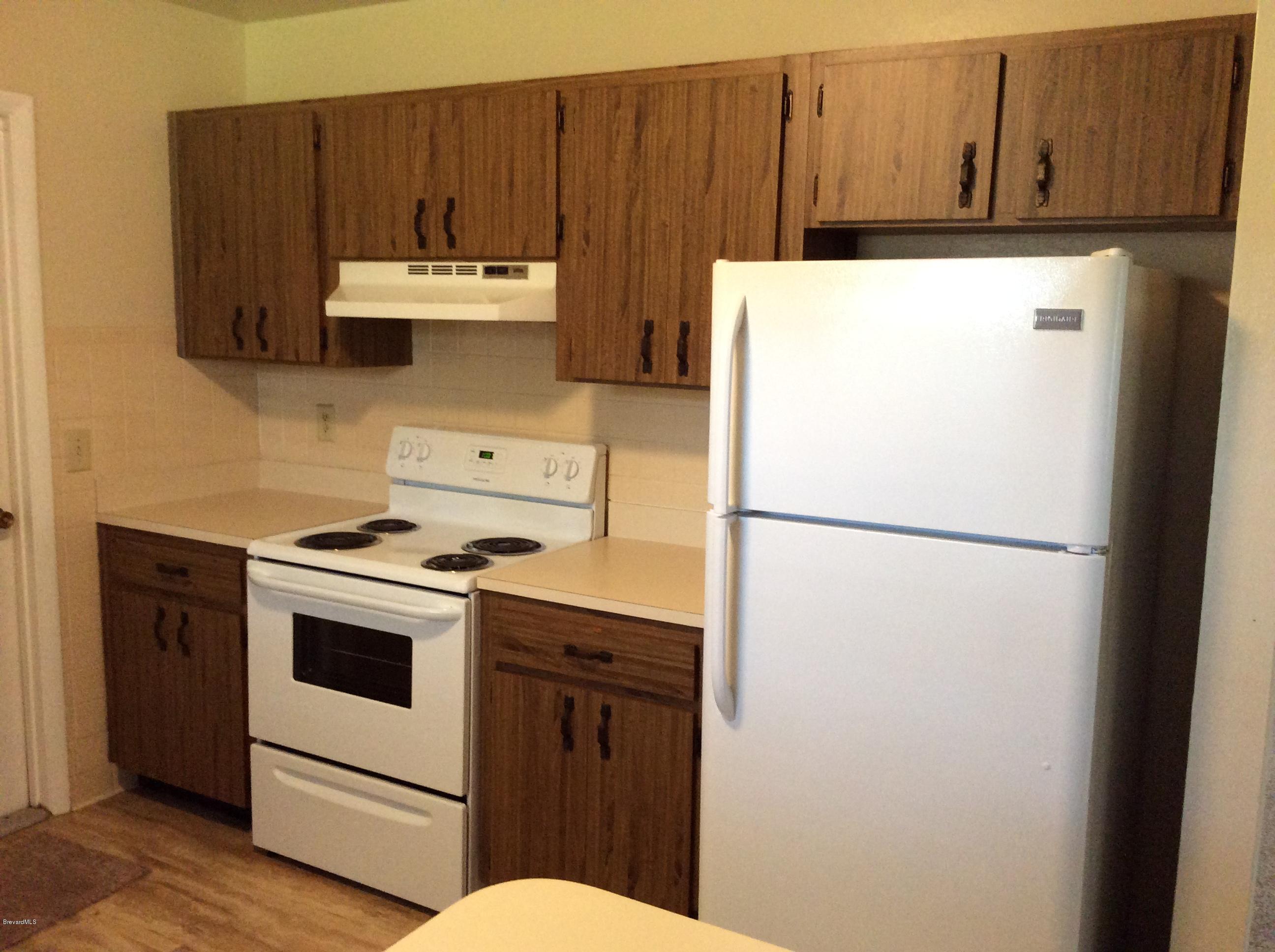 1180 Riviera Drive Northeast Palm Bay, FL 32905 - Photo 7 of 19 Brand new fridge