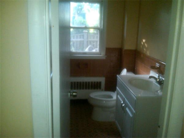8 Rock Cliff Road Marblehead, MA 01945 - Photo 12 of 14