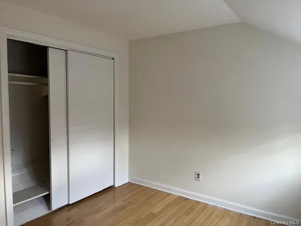 $3,850 | 45 Radcliff Avenue, Unit W, Port Washington, NY 11050