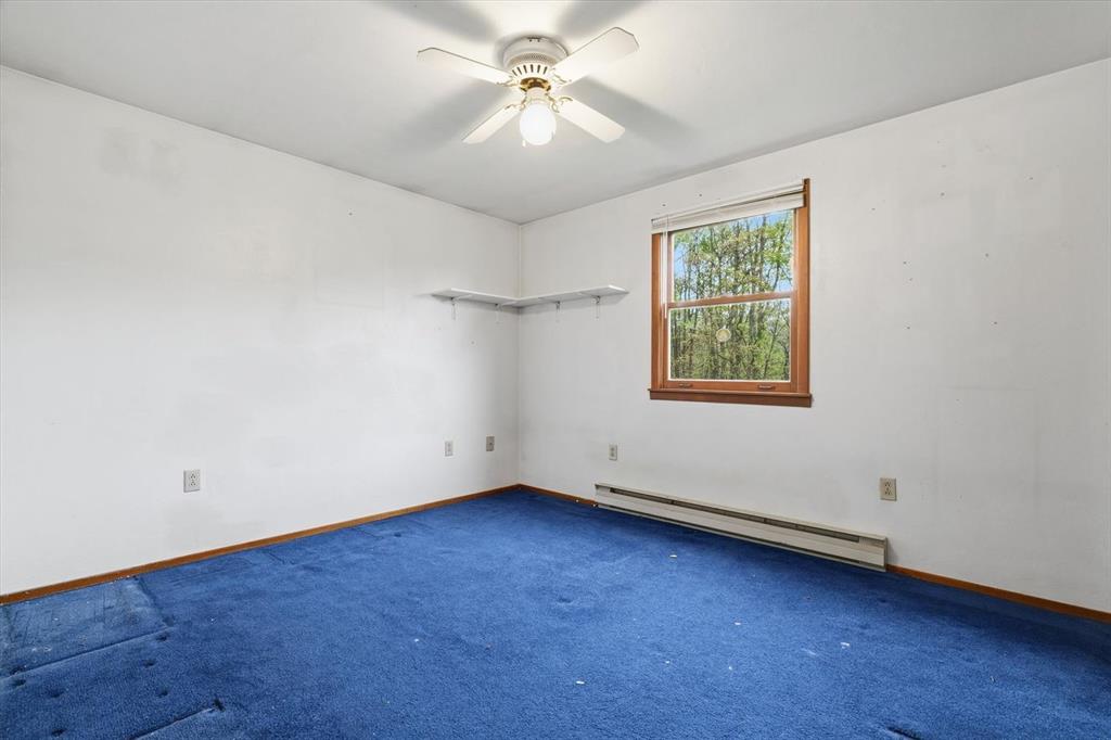 152 Laura Drive Clinton, PA 15026 - Photo 23 of 43