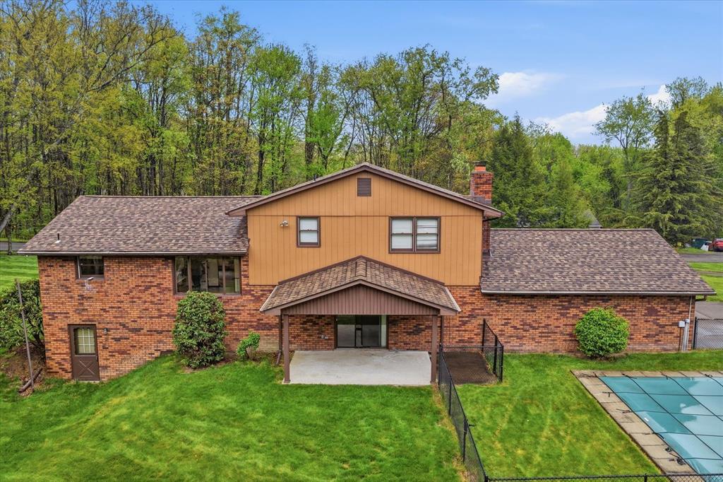 152 Laura Drive Clinton, PA 15026 - Photo 34 of 43
