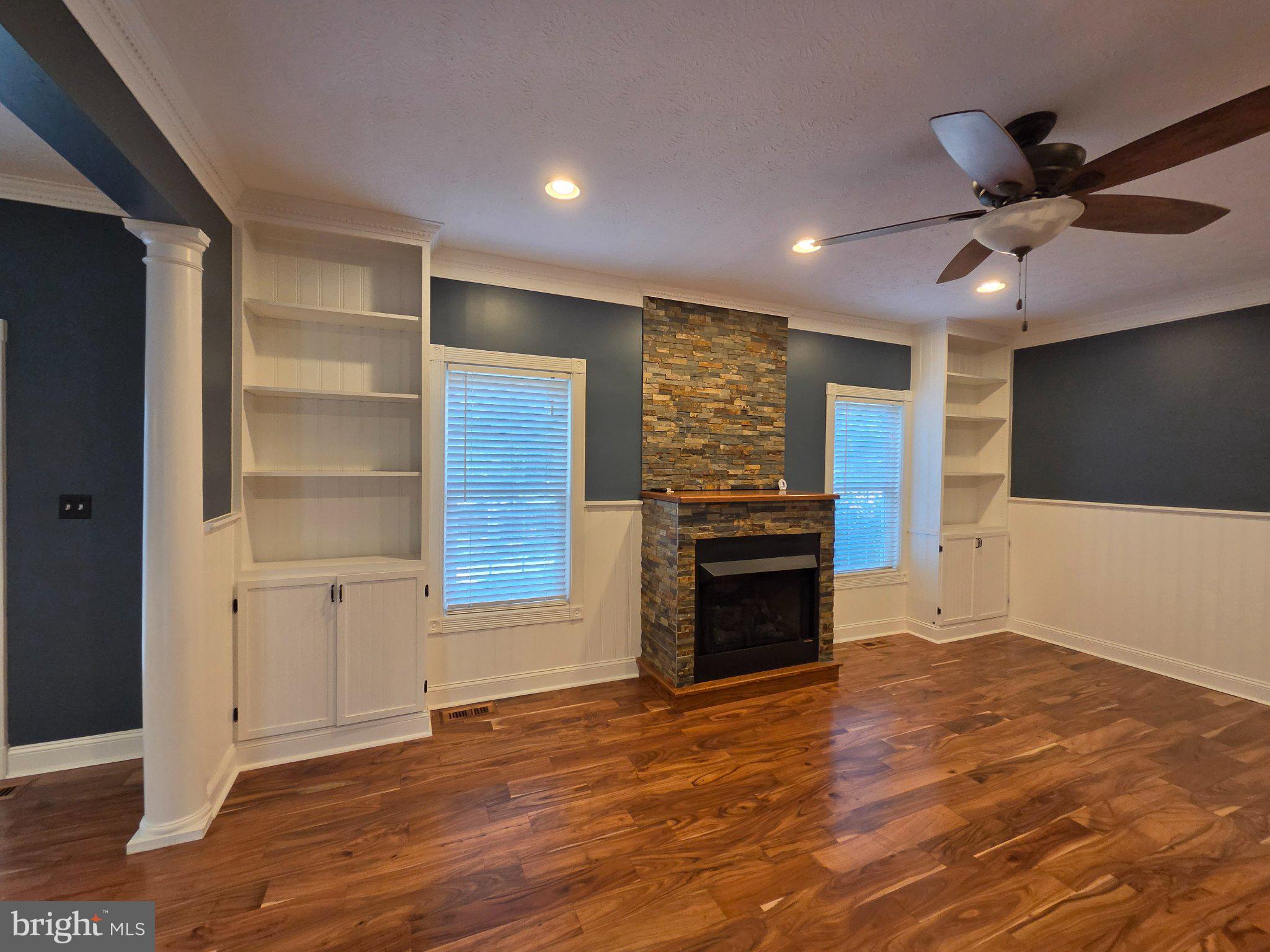 35175 Pheasant Ridge Road Locust Grove, VA 22508 - Photo 17 of 80 Cozy living space with stone accents.