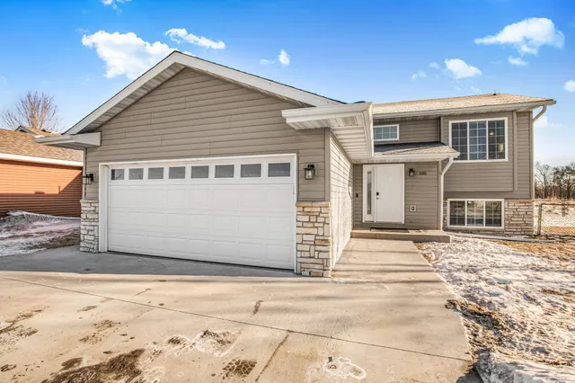 $265,000 | 120 Shire Road, Watkins, MN 55389