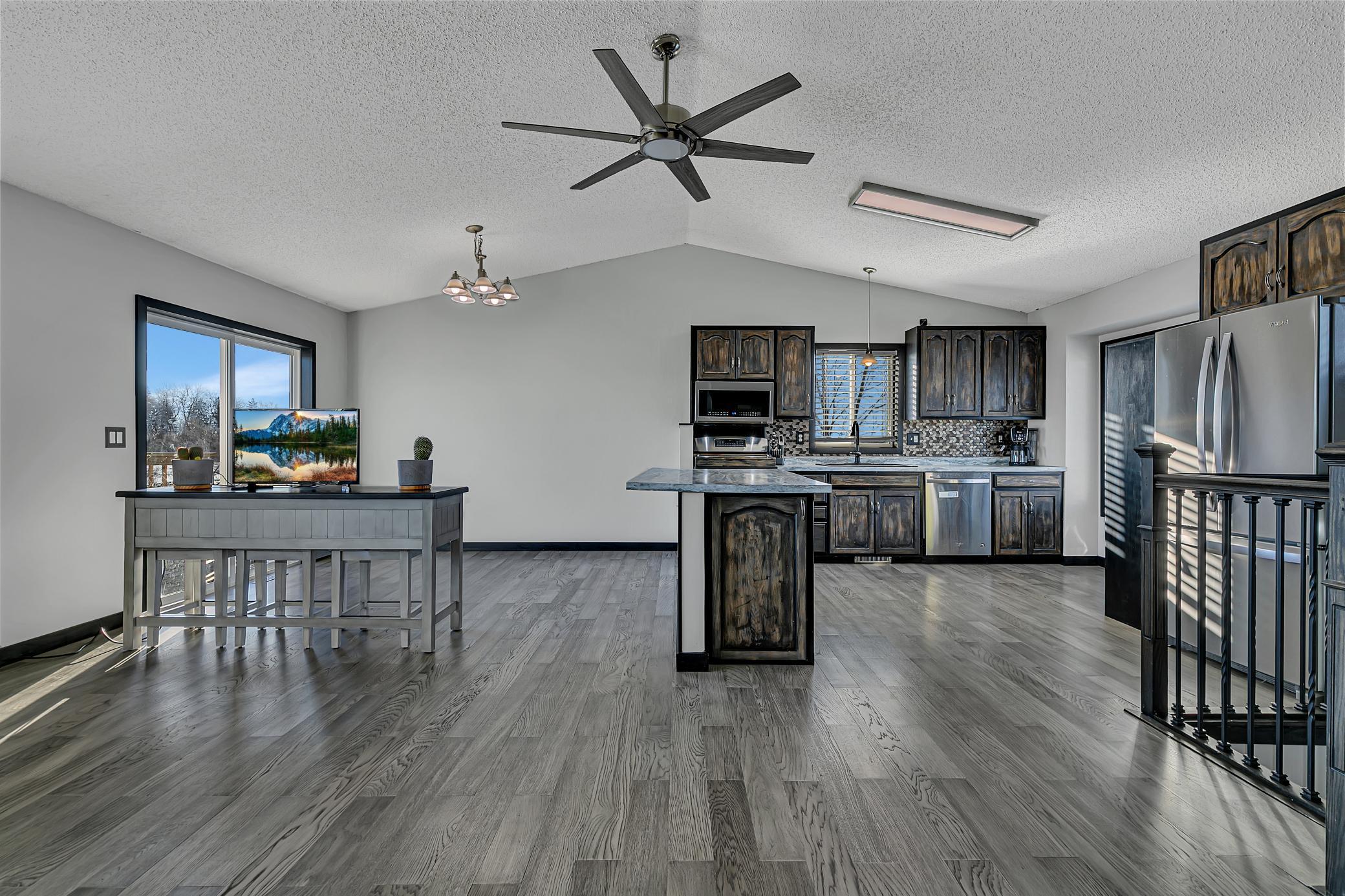 120 Shire Road Watkins, MN 55389 - Photo 9 of 30