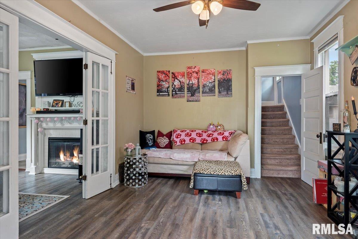 1420 South Pasfield Street Springfield, IL 62704 - Photo 5 of 37 Gallery Image 5