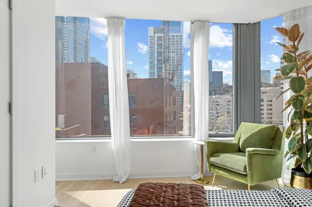 $1,750,000 | 280 Spear Street, Unit 8J, San Francisco, CA 94105