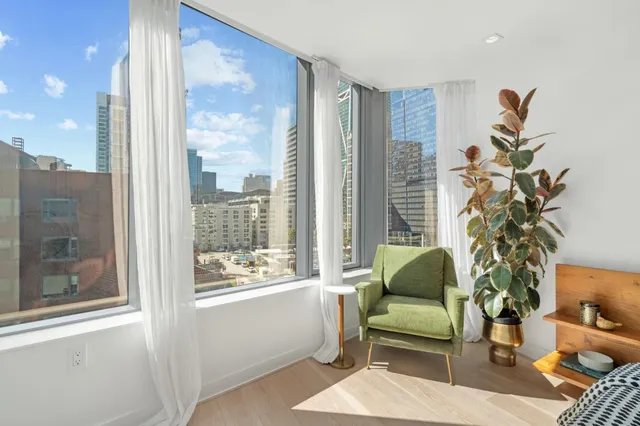 $1,750,000 | 280 Spear Street, Unit 8J, San Francisco, CA 94105