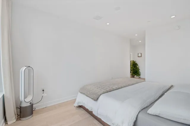 $1,750,000 | 280 Spear Street, Unit 8J, San Francisco, CA 94105