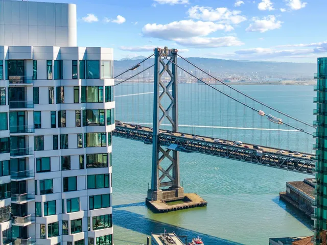 $1,750,000 | 280 Spear Street, Unit 8J, San Francisco, CA 94105