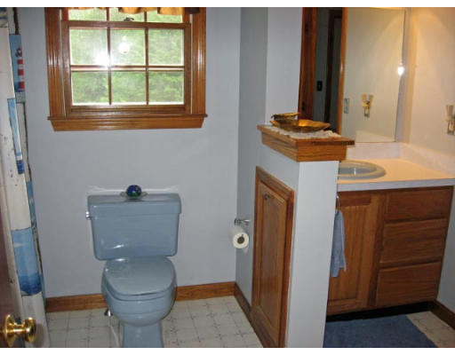 126 Barre Road Hubbardston, MA 01452 - Photo 22 of 28 Gallery Image 22