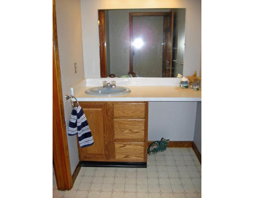 126 Barre Road Hubbardston, MA 01452 - Photo 23 of 28 Gallery Image 23