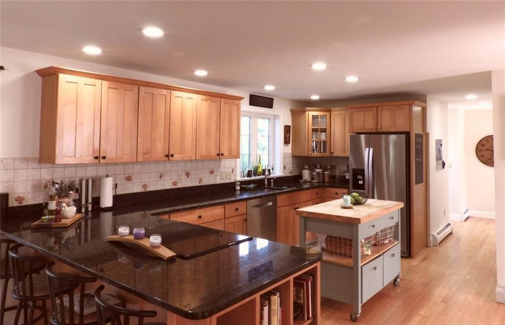 90 Emerys Bridge Road South Berwick, ME 03908 - Photo 6 of 35 Large kitchen for cooking and...