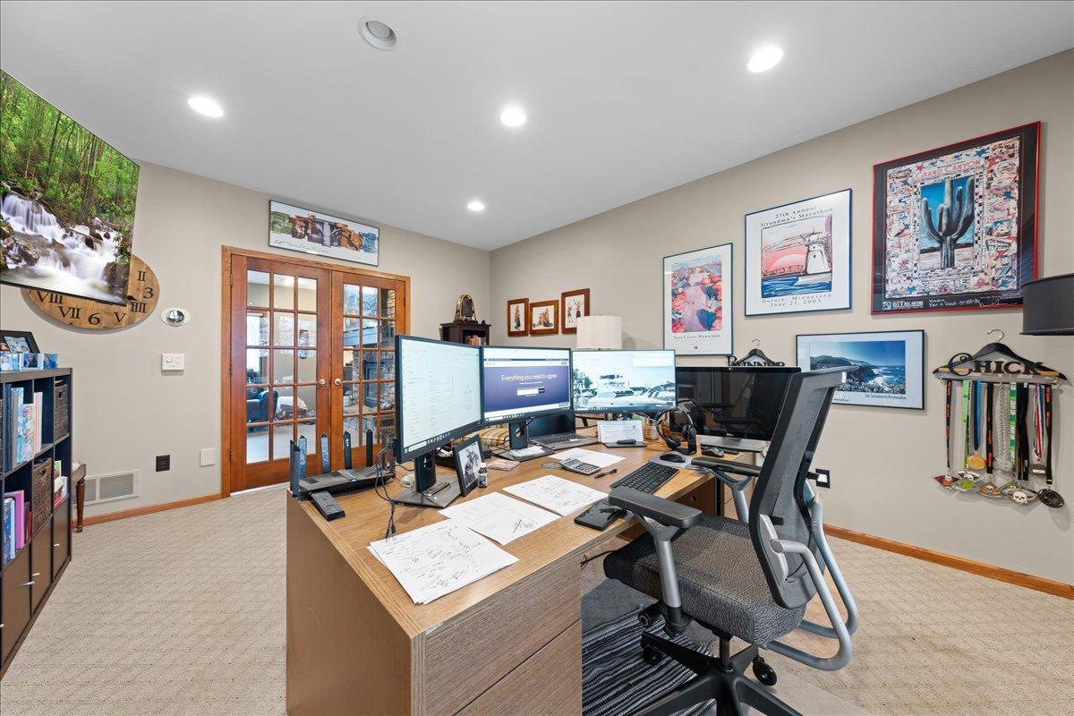 2223 White Pine Road Hudson, WI 54016 - Photo 18 of 39