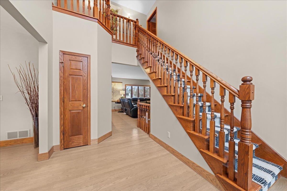 2223 White Pine Road Hudson, WI 54016 - Photo 5 of 39