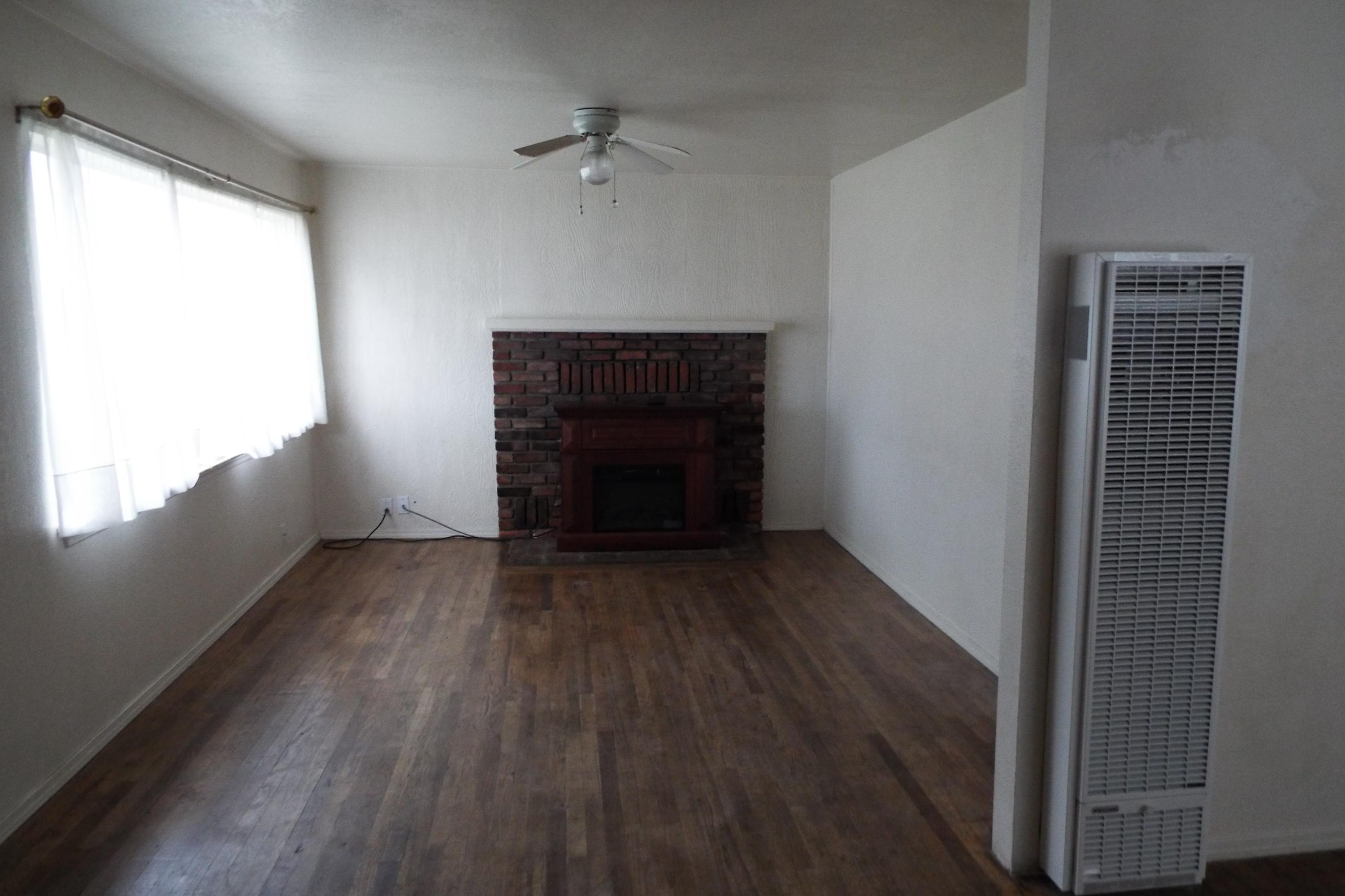 2270 Balls Ferry Road Anderson, CA 96007 - Photo 10 of 23 2266, 2270 Balls Ferry, Anderson (4)