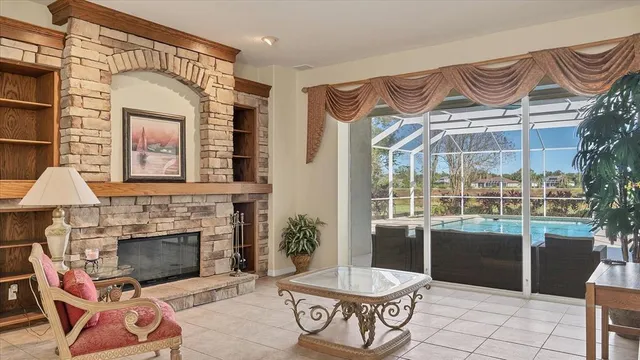 $1,250,000 | 10515 Cheval Place, Bradenton, FL 34202