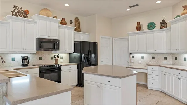 $1,250,000 | 10515 Cheval Place, Bradenton, FL 34202