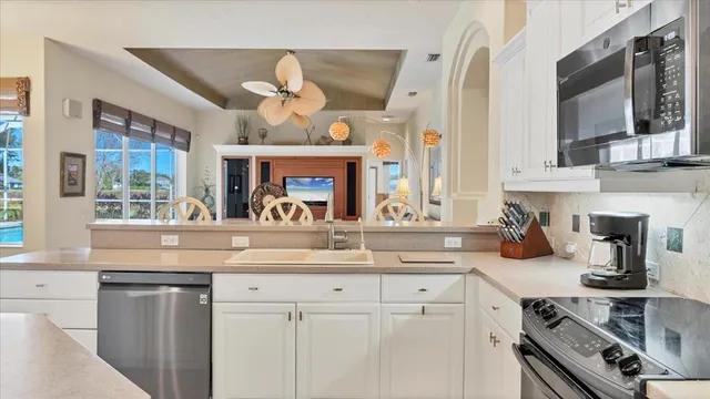 $1,250,000 | 10515 Cheval Place, Bradenton, FL 34202