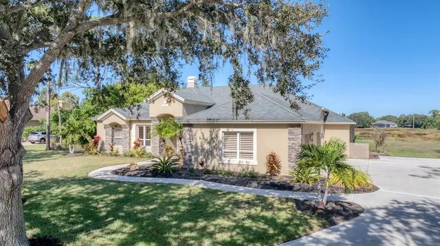$1,250,000 | 10515 Cheval Place, Bradenton, FL 34202