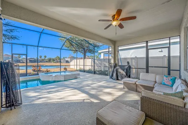 $519,900 | 11333 Emerald Shore Drive, Riverview, FL 33579