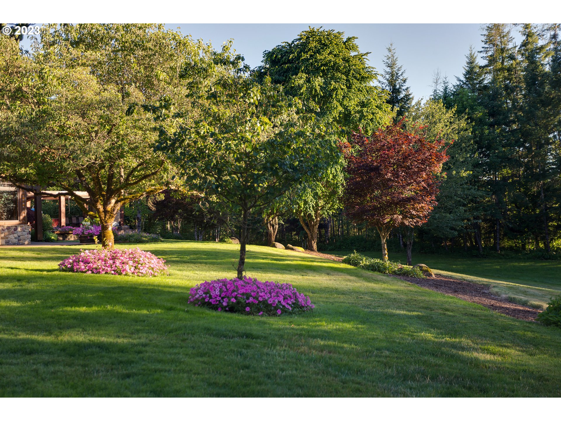37573 Southeast Gordon Creek Road Corbett, OR 97019 - Photo 12 of 27 Backyard