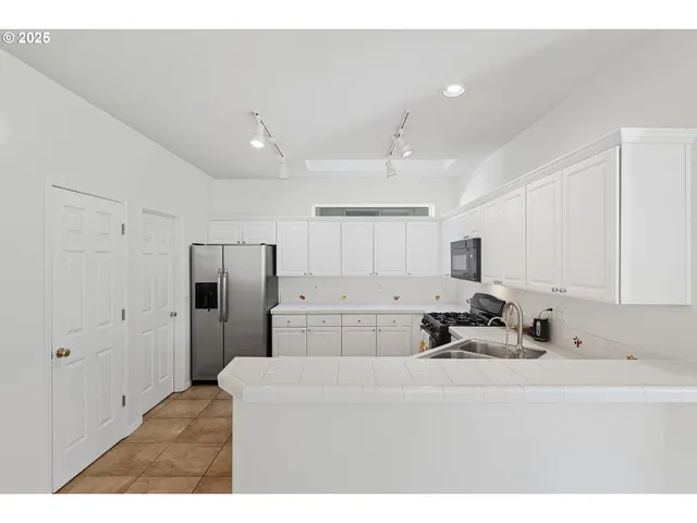 $449,900 | 27129 Southwest Aden Avenue, Wilsonville, OR 97070