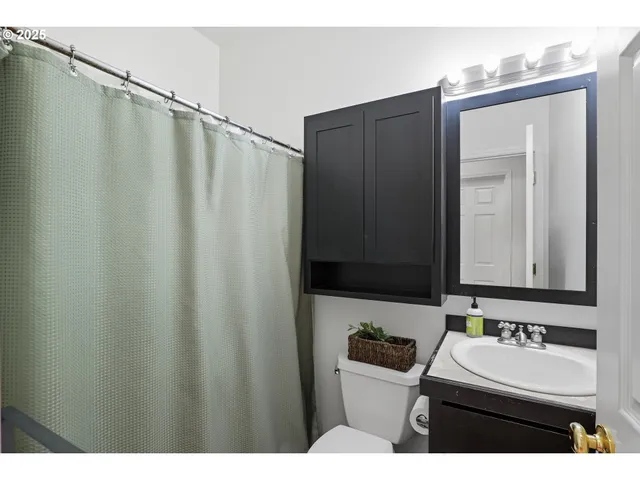 $449,900 | 27129 Southwest Aden Avenue, Wilsonville, OR 97070