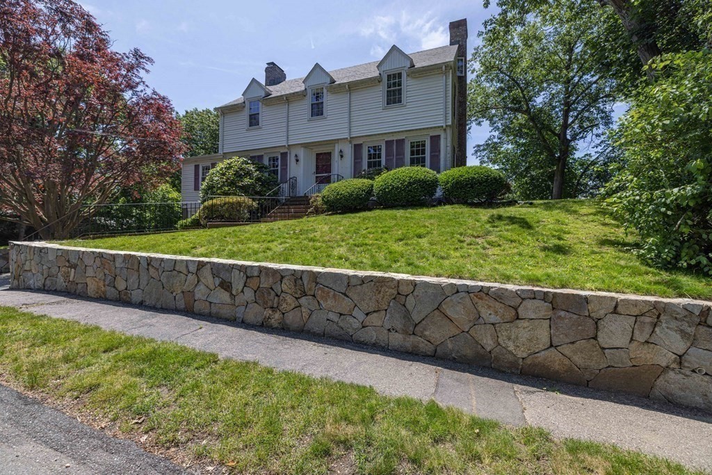 7 Bellevue Road Arlington, MA 02476 - Photo 29 of 30 Gallery Image 29