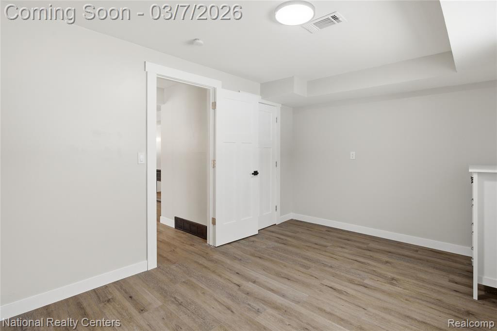 43086 Versailles Road Canton, MI 48187 - Photo 31 of 53 Gallery Image 31