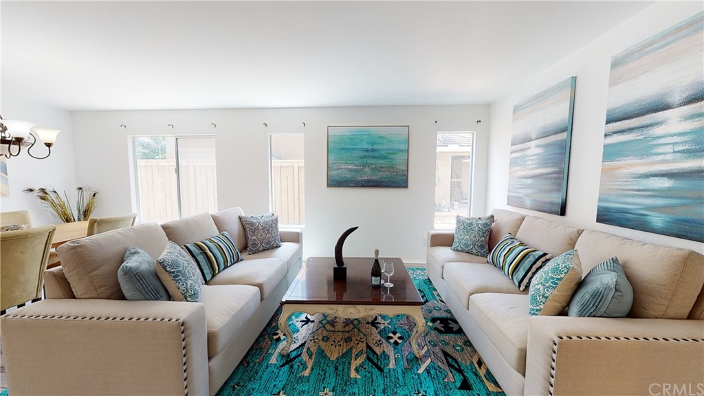 308 River Ranch Way Oceanside, CA 92057 - Photo 4 of 14 Living Room