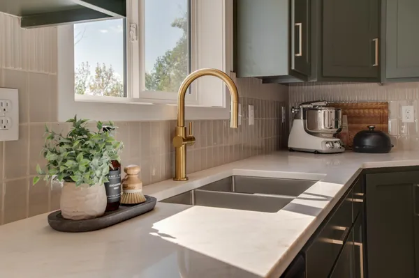 $423,460 | 6093 Martin Lane West, West Fargo, ND 58078