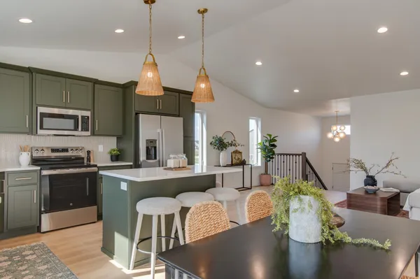 $423,460 | 6093 Martin Lane West, West Fargo, ND 58078