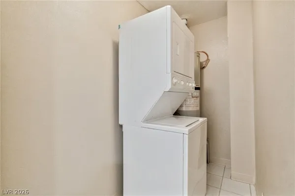 $1,000 | 405 North Lamb Boulevard, Unit G, Las Vegas, NV 89110