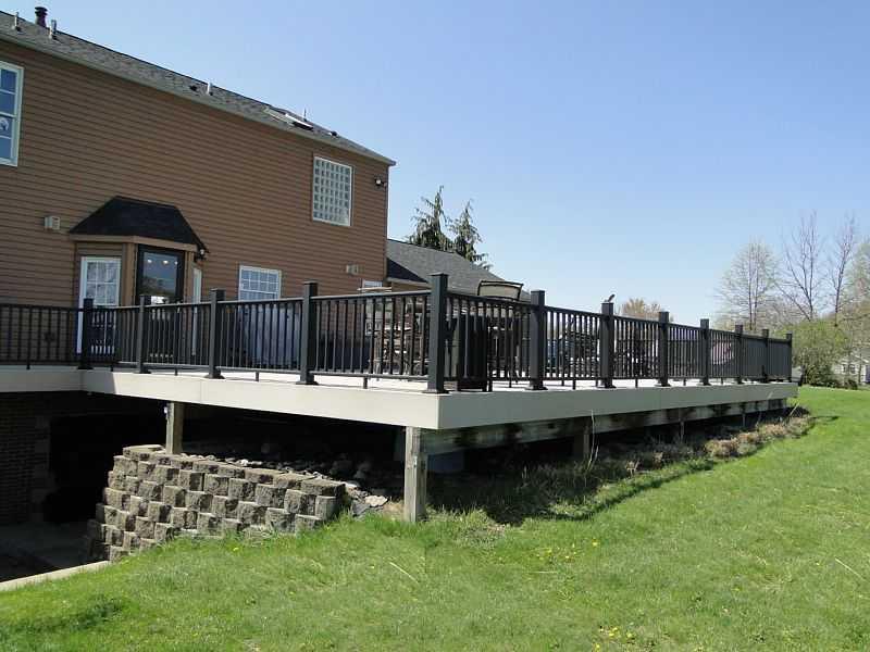 120 Maple Road Washington, PA 15301 - Photo 23 of 25 Patio/Deck.