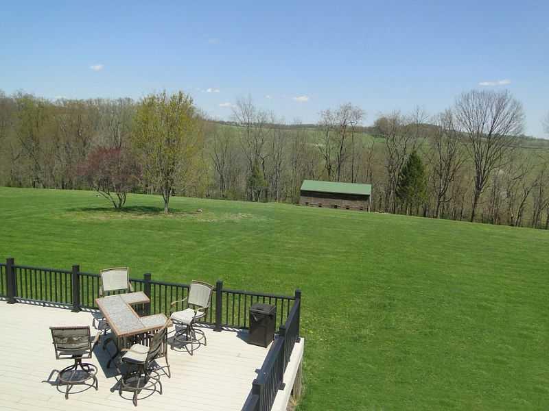 120 Maple Road Washington, PA 15301 - Photo 25 of 25 Yard/Garden.
