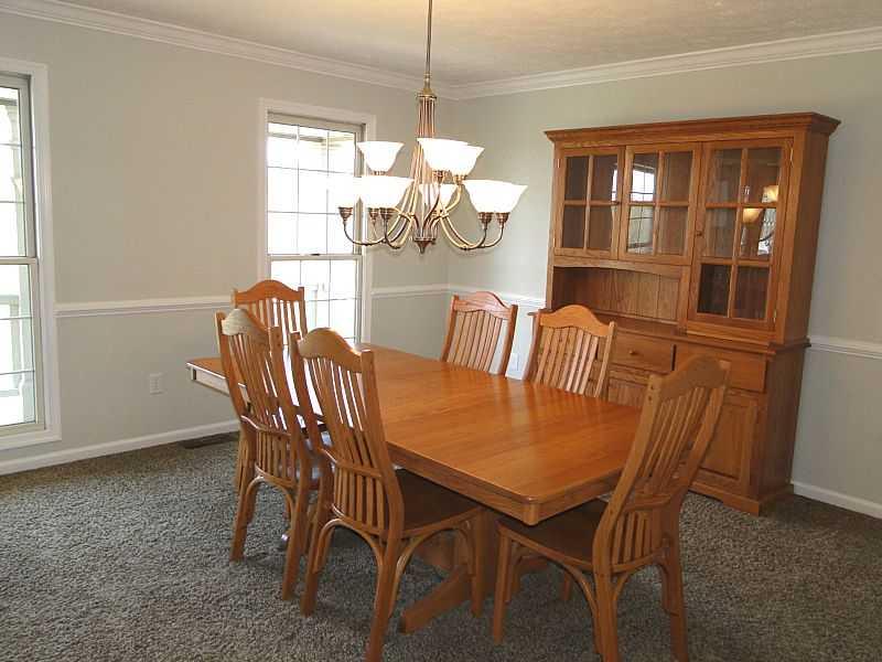 120 Maple Road Washington, PA 15301 - Photo 10 of 25 Dining Room.