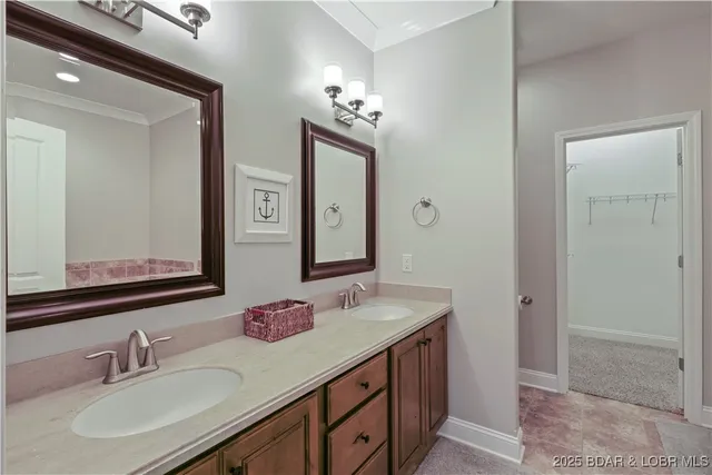 $979,000 | 115 Pebble Beach Lane, Lake Ozark, MO 65049