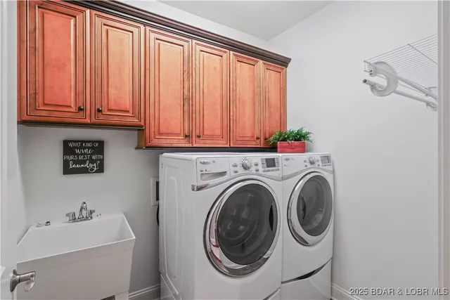 $979,000 | 115 Pebble Beach Lane, Lake Ozark, MO 65049