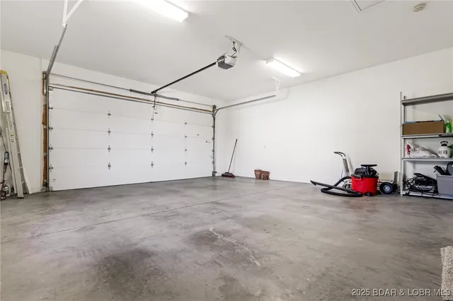 $979,000 | 115 Pebble Beach Lane, Lake Ozark, MO 65049