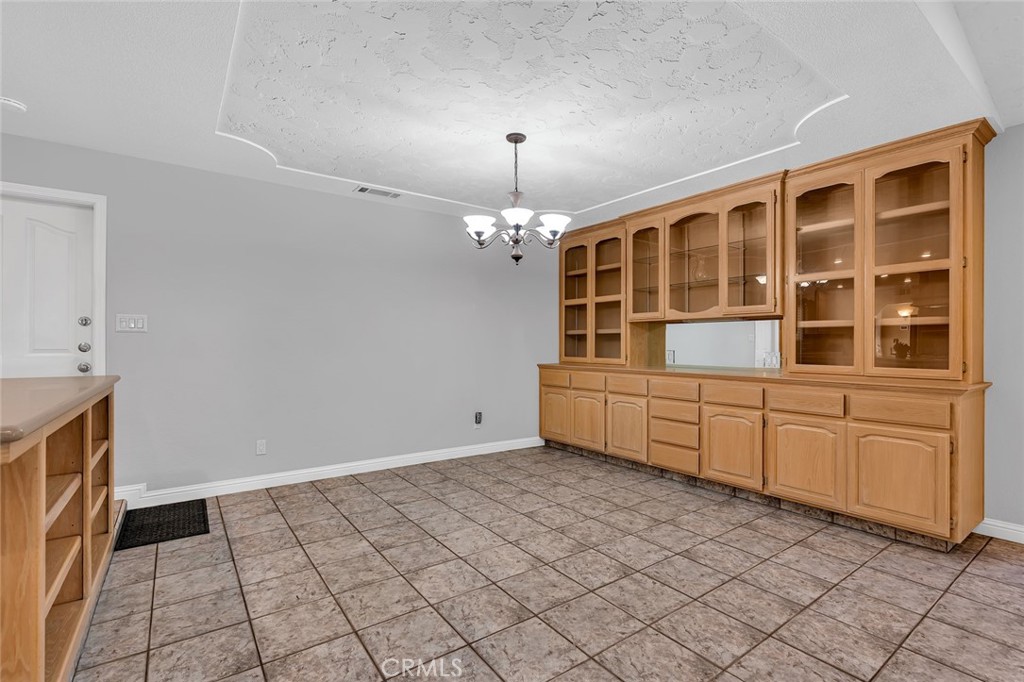 1095 Robinson Drive Merced, CA 95340 - Photo 11 of 50