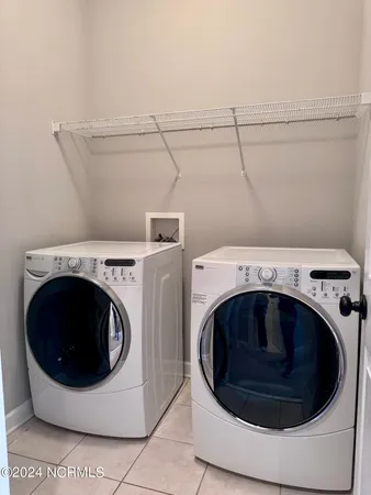 $2,200 | 255 East Delaware Avenue, Unit A, Southern Pines, NC 28387